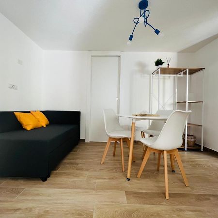 Via Giardini Rooms Villasimius Εξωτερικό φωτογραφία